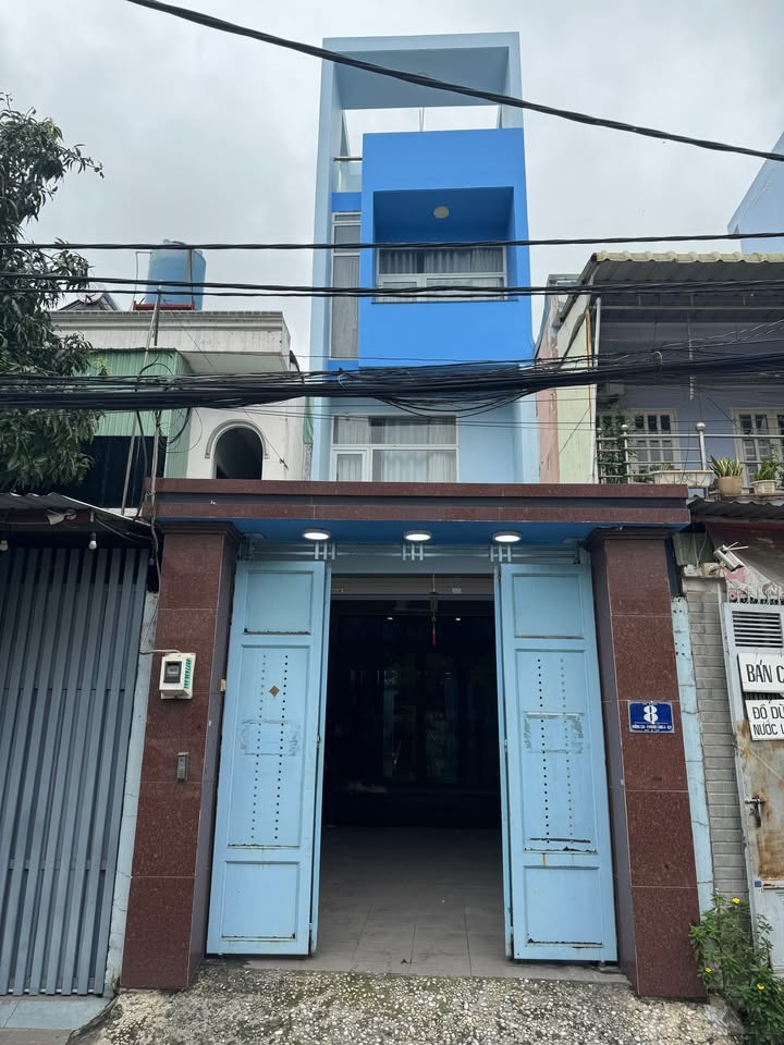 Nhà 4 tầng mặt tiền đường Tây Hòa, Phước Long A, 70m² - Giá 8.5 tỷ, đầu tư sinh lời!
