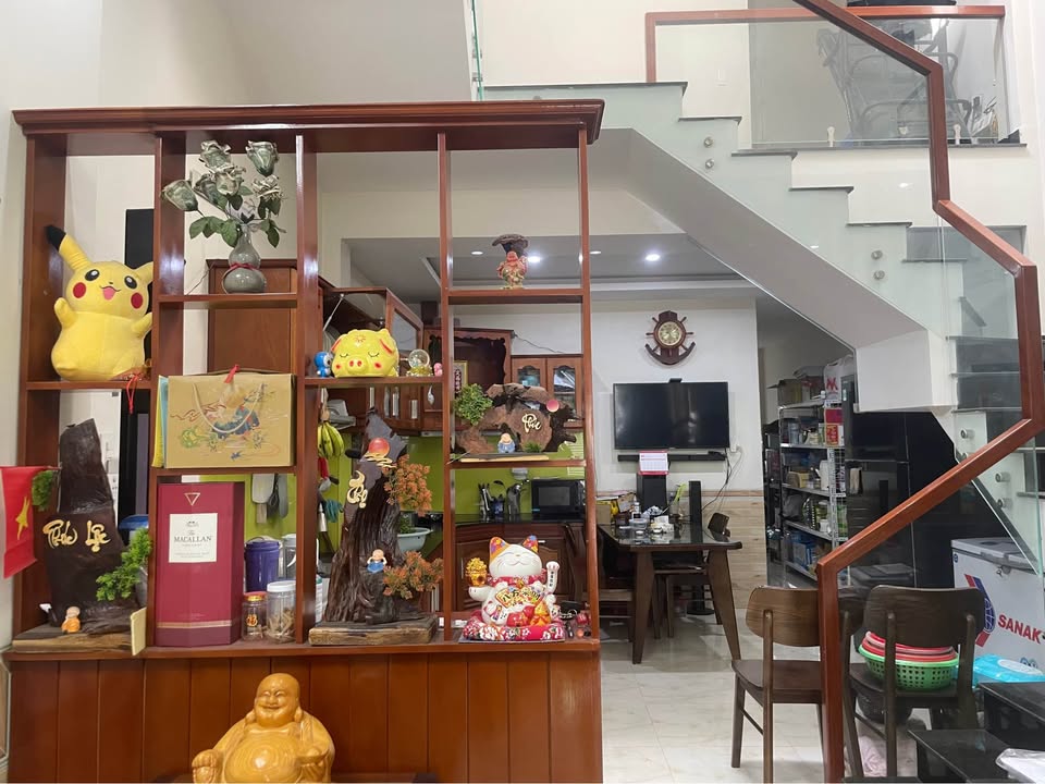 Nhà mặt phố Đoàn Khuê, Khuê Mỹ, 90m² giá 8.x tỷ - Thiết kế hiện đại, vào ở ngay!