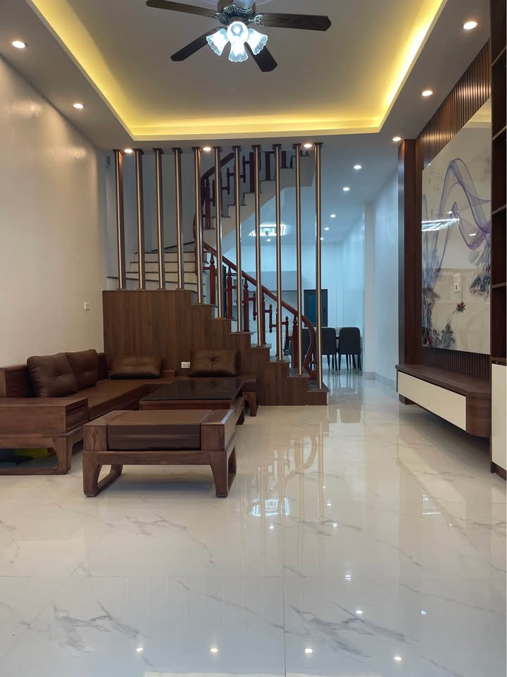 Nhà 3 tầng phố Bích Đào, TP. Hoa Lư 72m² - Đầu tư sinh lời ngay!