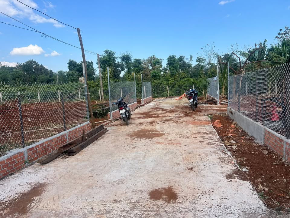 Đất nền liền kề Thị trấn Quảng Phú 1000m² giá chỉ 8xx triệu - Cơ hội đầu tư hấp dẫn!