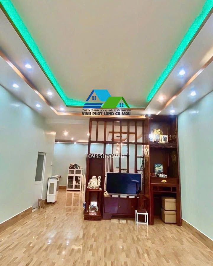 Nhà góc 2 mặt tiền Phường 9, Cà Mau 157m² giá 2.x tỷ - Đầu tư sinh lời cao!