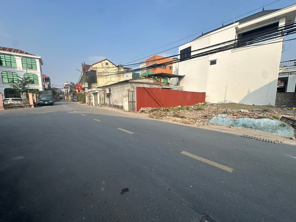 Đất Lộc Hà, Đông Anh 120m² mặt tiền 9,2m - Vị trí chiến lược, tiềm năng tăng giá!