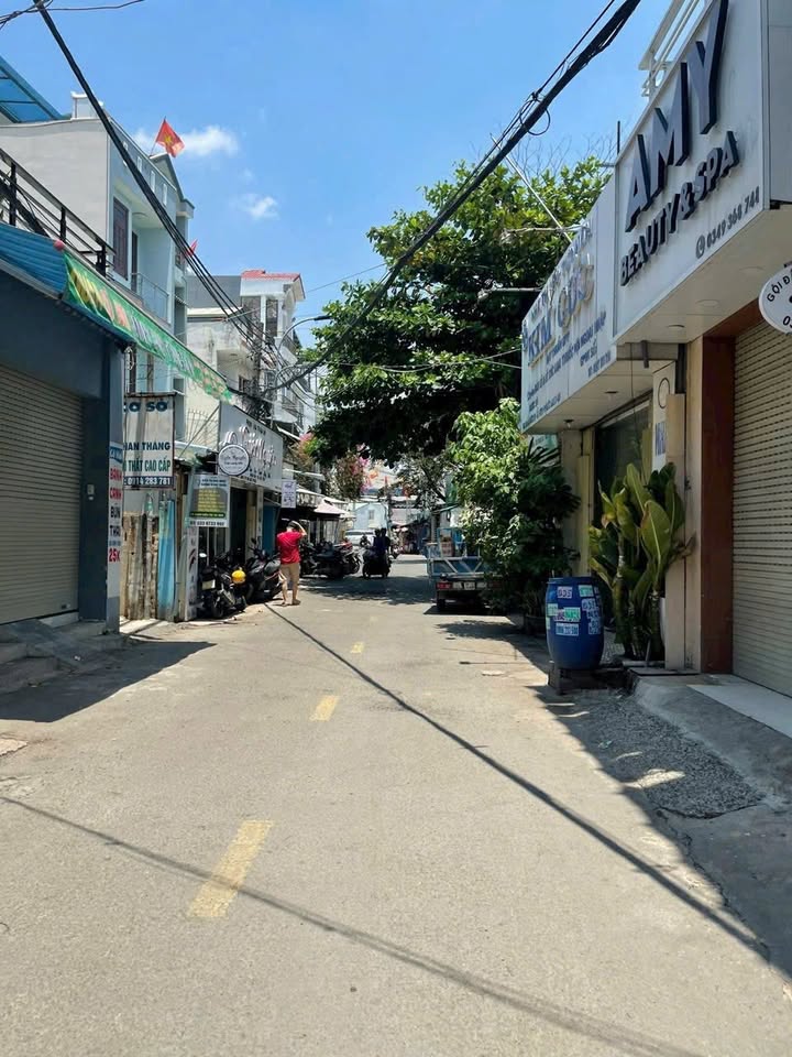 Mặt tiền xe tải thông Chợ Hoa Cau Phước Long B 90m² giá 12 triệu - Đầu tư sinh lời ngay!