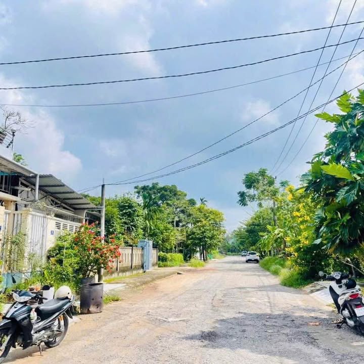 Đất Dương Quảng Hàm, Phường Thuận Hòa, 100m² - Hướng Tây Nam, Giá 2,19 Tỷ - Cơ hội đầu tư không thể bỏ qua!