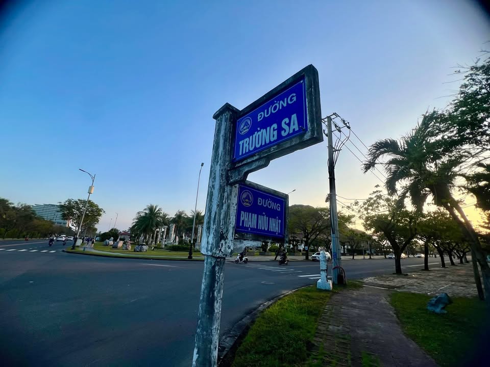 Đất nền đường Phạm Hữu Nhật, Đà Nẵng 100m² giá 10 tỷ - Đầu tư sinh lời ngay!