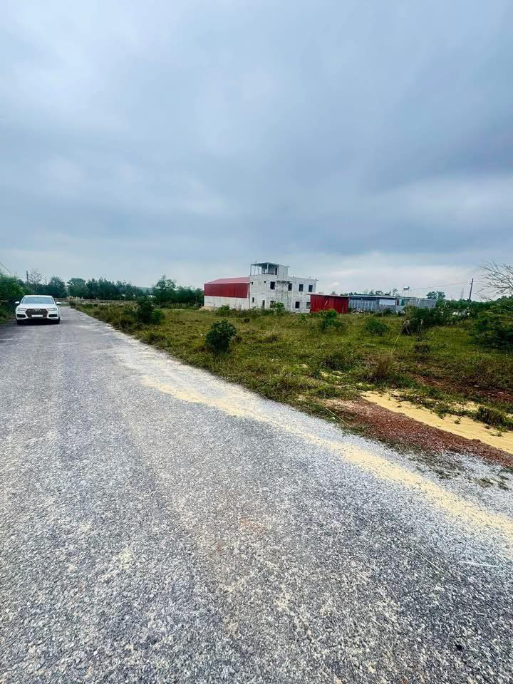 Đất nền đường tránh Lý Trạch 308m² giá 970 triệu - Cơ hội đầu tư tuyệt vời!