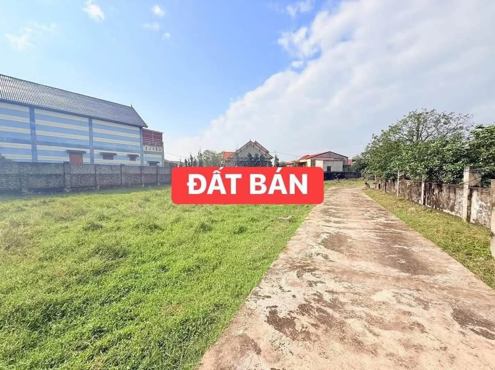 Đất nền gần biển Quảng Bình 400m² - Giá hạ sâu chỉ 500 triệu!