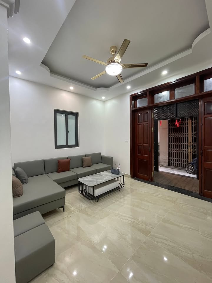 Nhà phố Xuân Đỉnh 51m² giá 11 tỷ - Đã có sổ hồng, vào ở ngay!