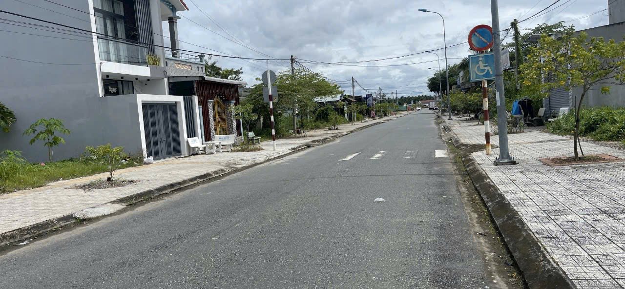 Đất thổ cư 120m² tại Khu Tái Định cư Giao Long, Bến Tre - Giá chỉ 1.2 tỷ, thương lượng ngay!