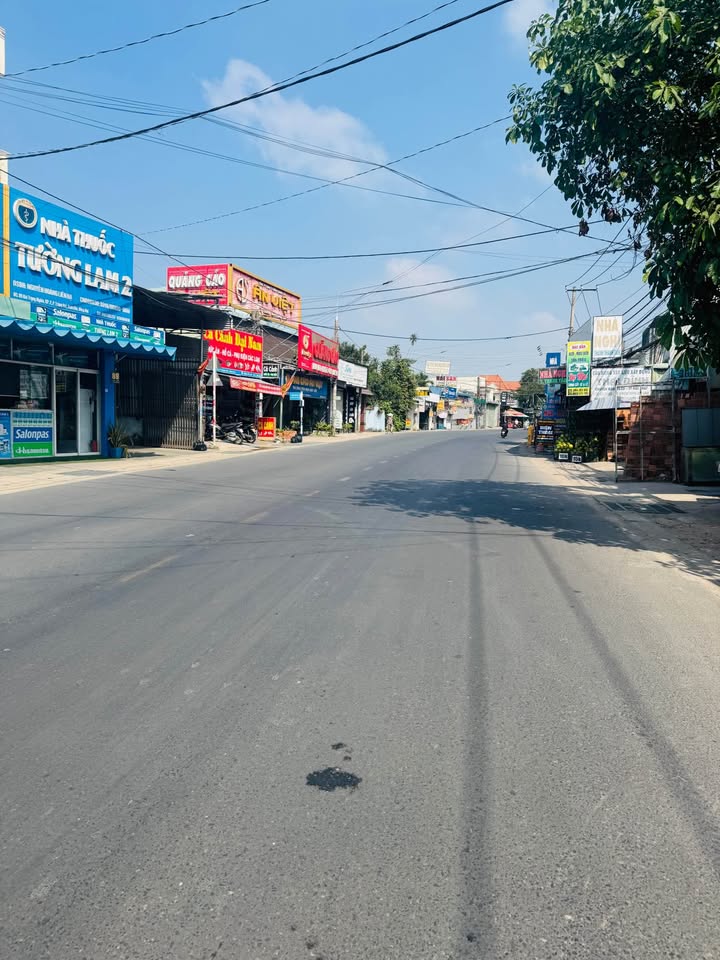 Bán gấp mặt tiền Bùi Trọng Nghĩa, KP2 Trảng Dài, 250m² - Kinh doanh sầm uất!