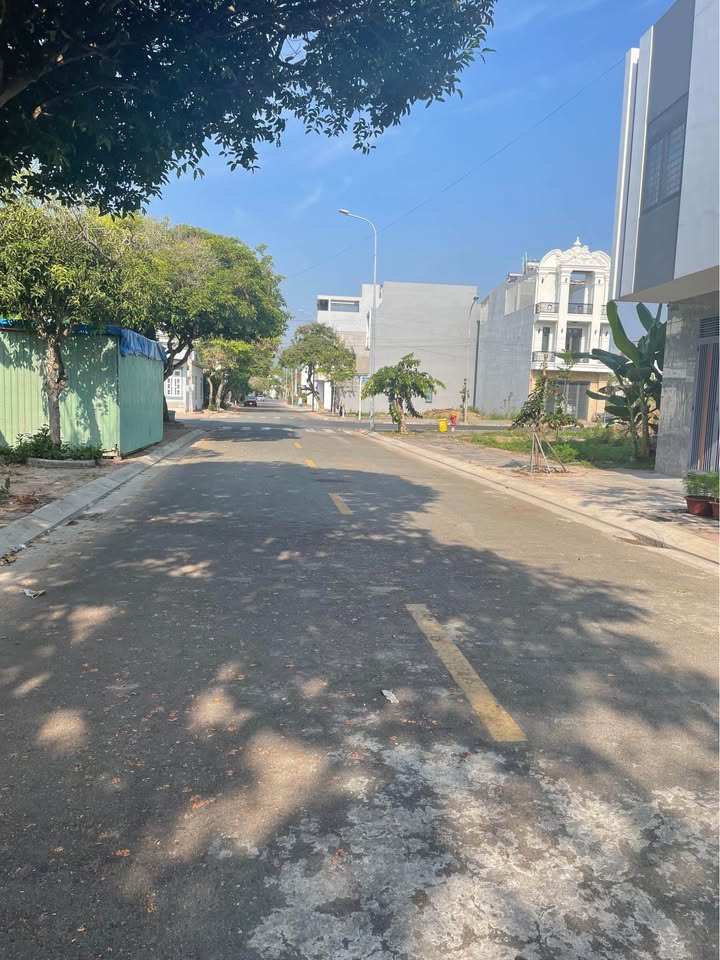 Đất Gò Cát 94m² giá 2.8 tỷ - Mặt tiền Chu Văn An, vị trí vàng đầu tư!