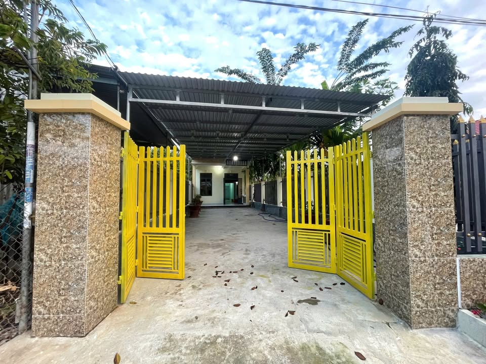 Nhà đẹp An Định, Diên Phước 180m² giá 2.3 tỷ - Ô tô vào tận nơi!