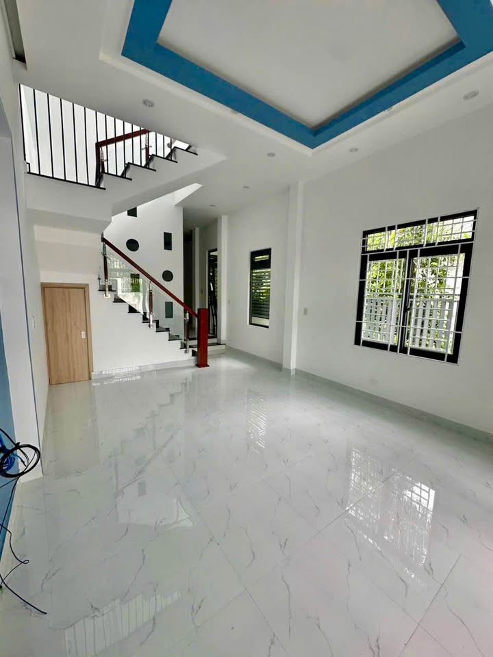Nhà 2 tầng hẻm ô tô Phú Nông, 87.2m² giá 3.75 tỷ - Sổ hồng hoàn công!