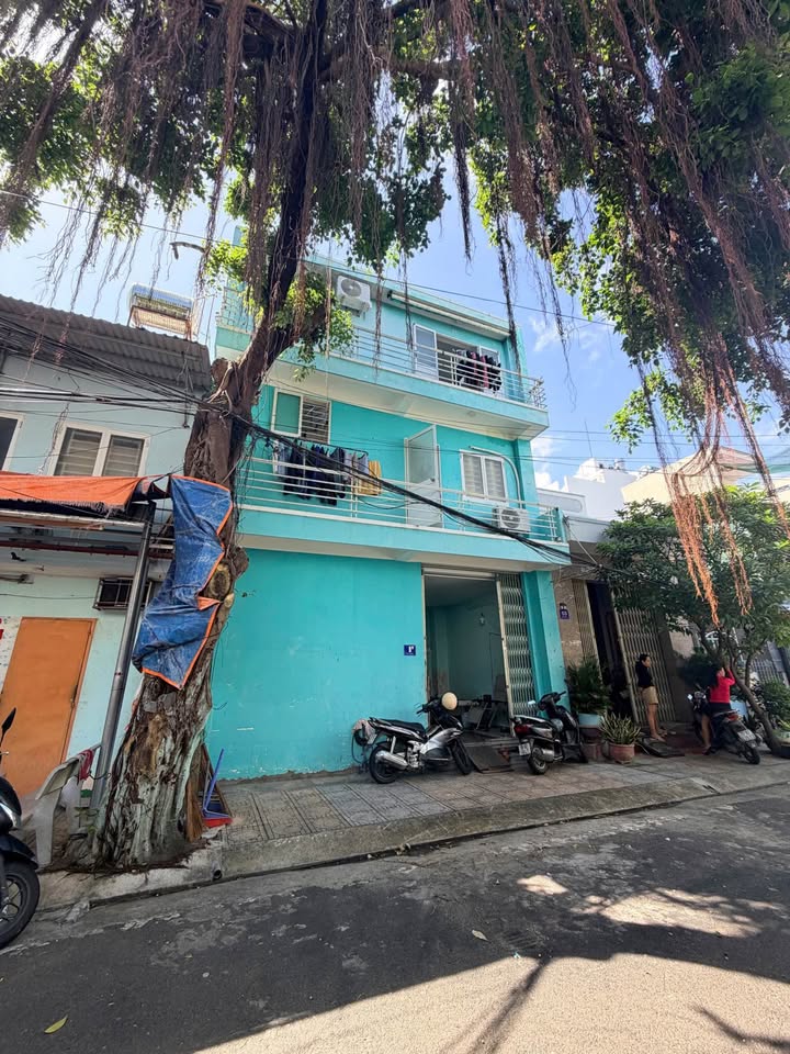 Nhà 3 tầng 32m² tại khu dân cư Vĩnh Nguyên - Giá 3.5 tỷ, gần biển!