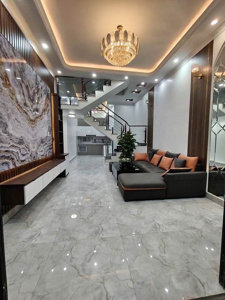 Nhà 4 tầng mặt ngõ 52 Miếu Hai Xã 40m² giá 3.65 tỷ - Kinh doanh thuận lợi!