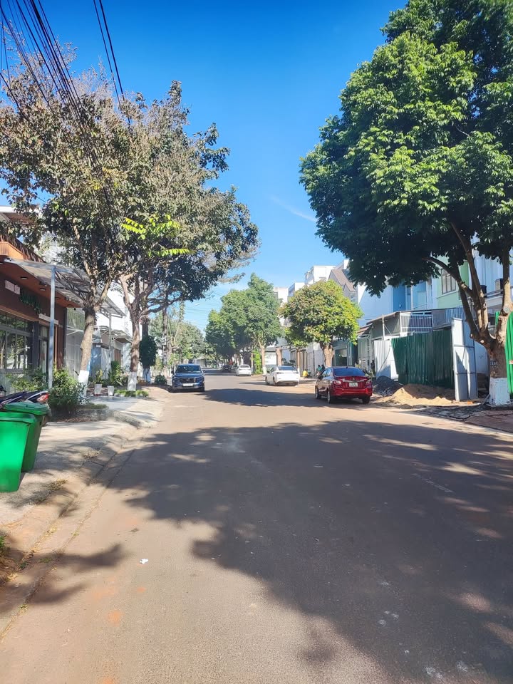 Nhà mặt tiền Kpa Nguyên, khu Metro 115m² giá 9.5 tỷ - Vị trí vàng cho kinh doanh!