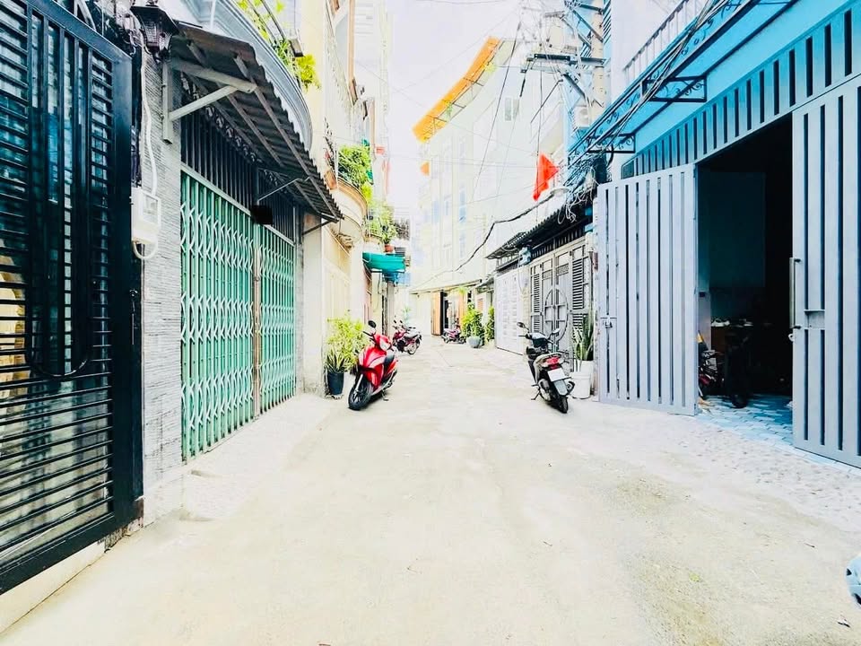 Nhà hẻm Bùi Quang Là, Quận Gò Vấp 30m² giá 4.35 tỷ - Ô tô vào tận nhà!