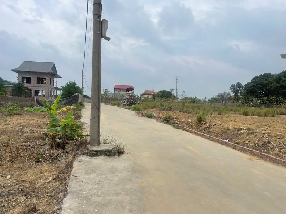 Đất nền Bình Khê, Đông Triều 139m² giá 500 triệu - Đường ô tô thông thoáng, khu dân cư sầm uất!