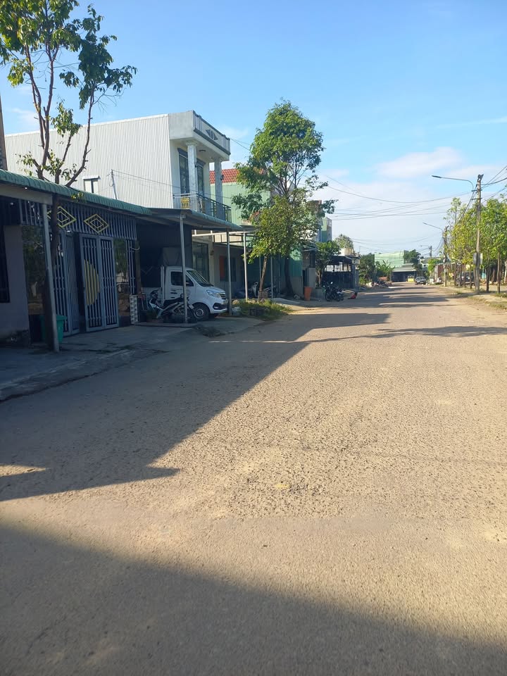 Đất nền Khu vực 8 Trần Quang Diệu, Quy Nhơn 61m² giá 1.4 tỷ - Sổ đỏ chính chủ!
