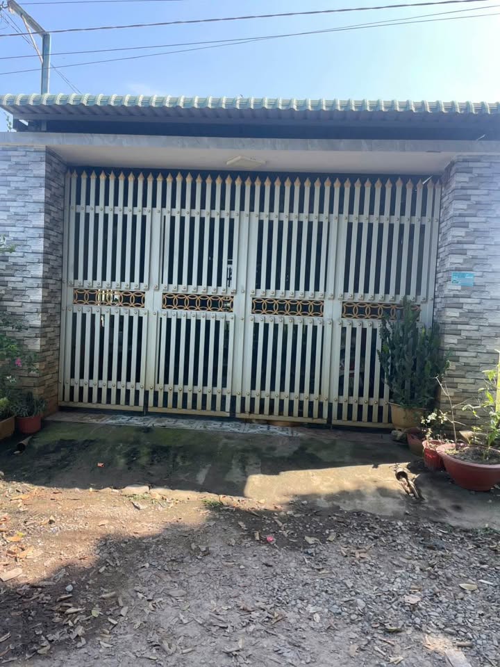 Nhà riêng Hòa Khánh Nam, Đức Hòa 150m² giá 1.55 tỷ - Sổ hồng chính chủ