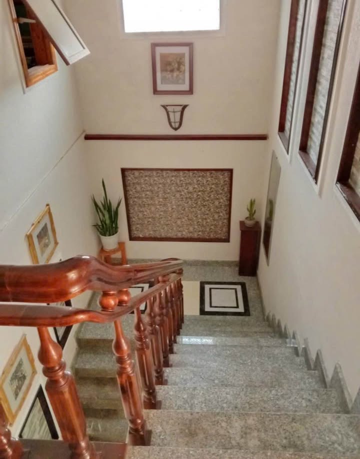 Nhà 2 tầng mặt tiền Trương Gia Mô - Vỹ Dạ, TP Huế 161m² giá 9.5 tỷ - Mặt tiền cực đẹp!