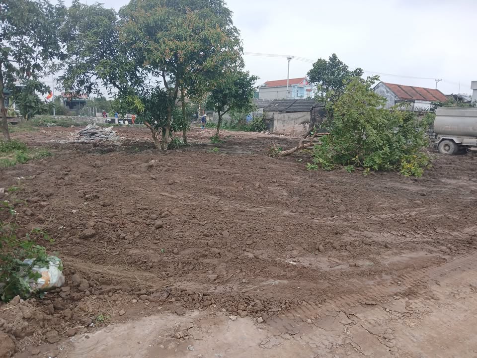 Bán đất thổ cư tại Khánh Trung, Yên Khánh, Ninh Bình 840m² - Hai mặt tiền, giá tốt!