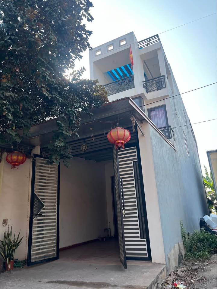 Nhà 3 tầng tại Tân Hưng, Lạng Giang 72m² giá 3 tỷ - Sẵn sàng vào ở ngay!