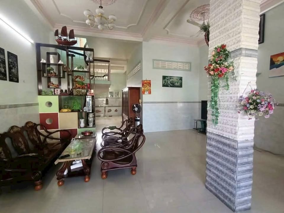 Nhà góc 2 mặt tiền đường Lê Lợi, Trà Vinh 107m² giá 4.7 tỷ - Chính chủ bán gấp!