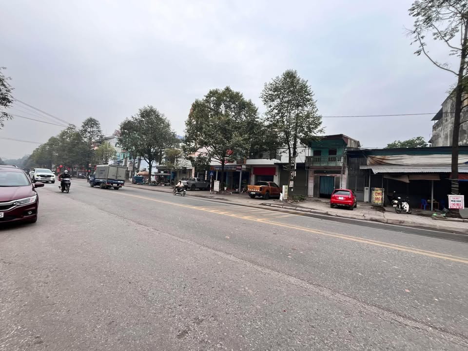 Cho thuê nhà cấp 4 trục chính Dương Tự Minh Quán Triều 90m² giá 5 triệu - Kinh doanh thuận lợi