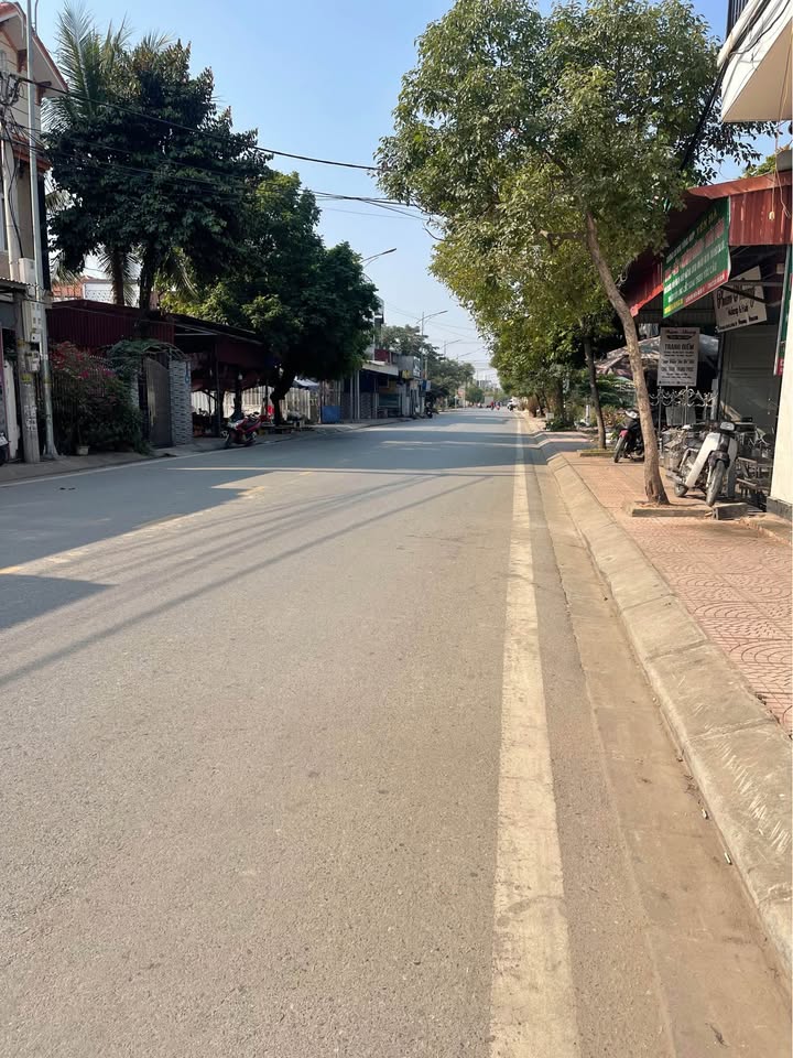 Đất nền Lương Quán, Nam Sơn, An Dương 100m² giá 3.x tỷ - Vị trí đẹp kinh doanh thuận lợi!