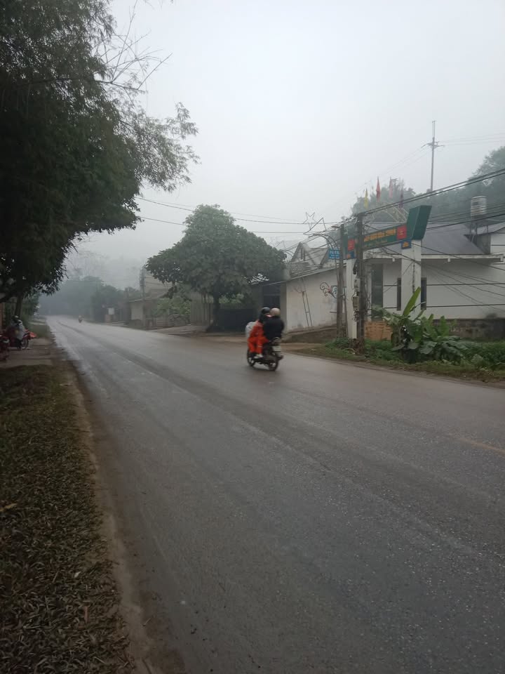 Lô đất mặt đường Quốc lộ 2D, xã Phú Thịnh, 200m² - Kinh doanh sầm uất!