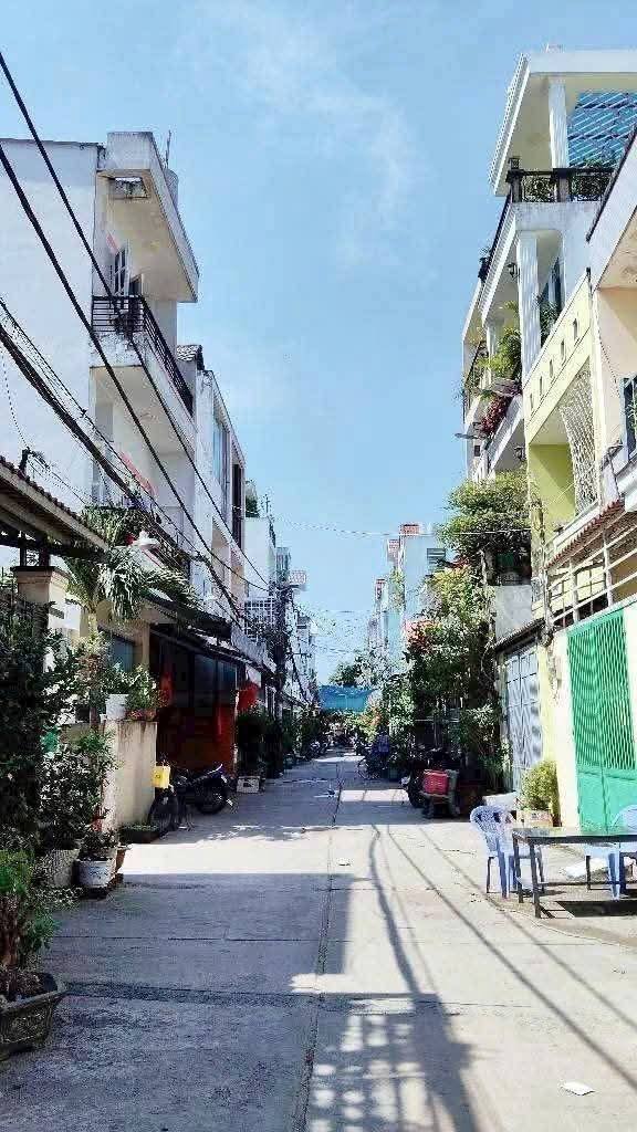 Nhà mặt tiền đường 6m Quận Bình Tân 72m² giá 5.16 tỷ - Sổ đẹp, thương lượng ngay!