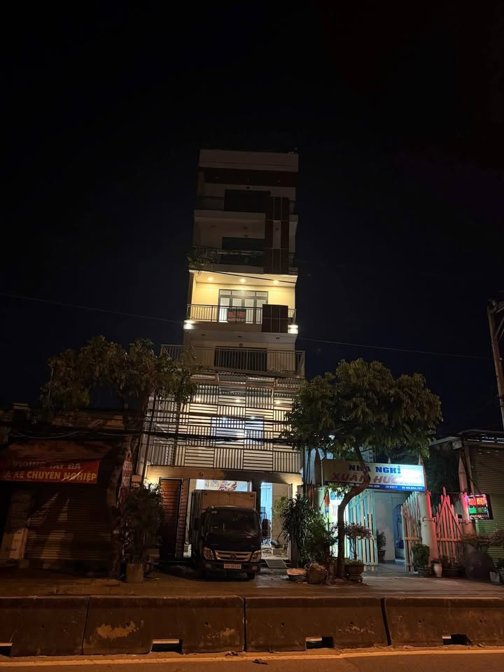 Nhà 7 Tầng Mặt Tiền Đường Nguyễn Thị Sóc, Hóc Môn 112m² - Kinh Doanh Đa Ngành Nghề