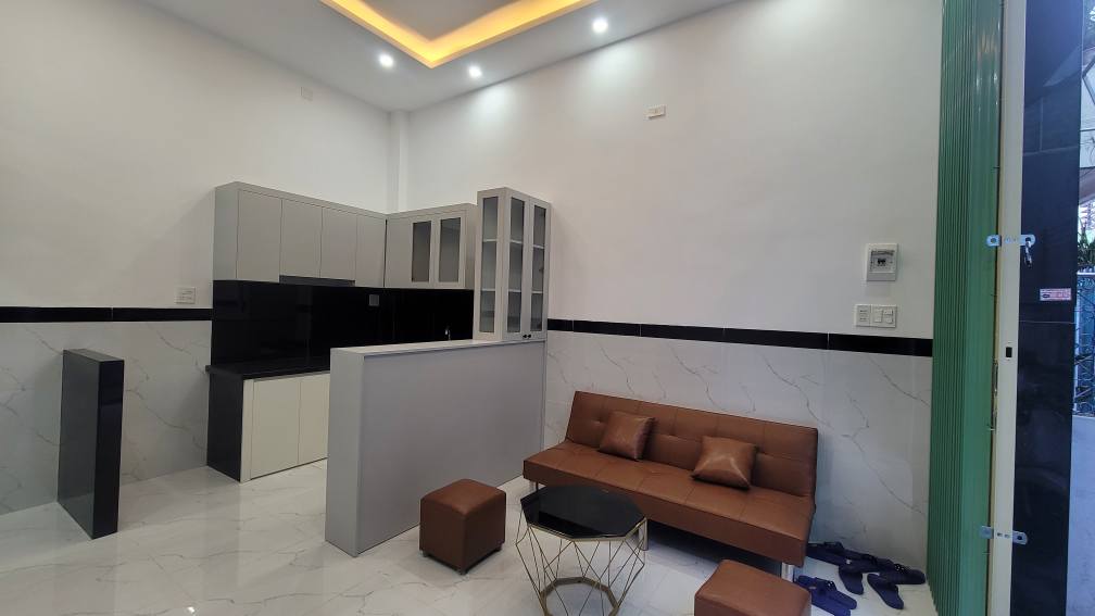 Nhà hẻm 3 tầng Phường Ngô Mây Quy Nhơn 35m² giá 2.95 tỷ - Tiện ích đầy đủ, gần trung tâm!