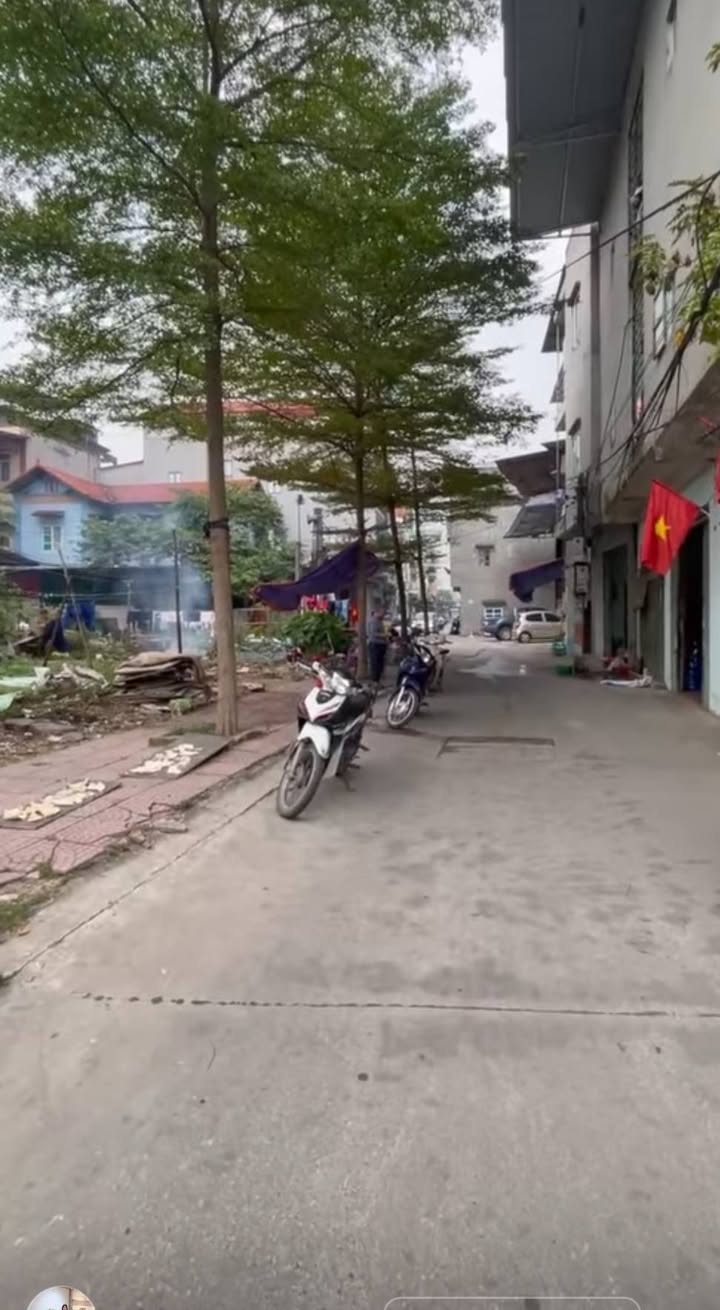 FrontHouse Long Châu Yên Phong 108m² giá 1 tỷ - Vị trí kinh doanh đắc địa!