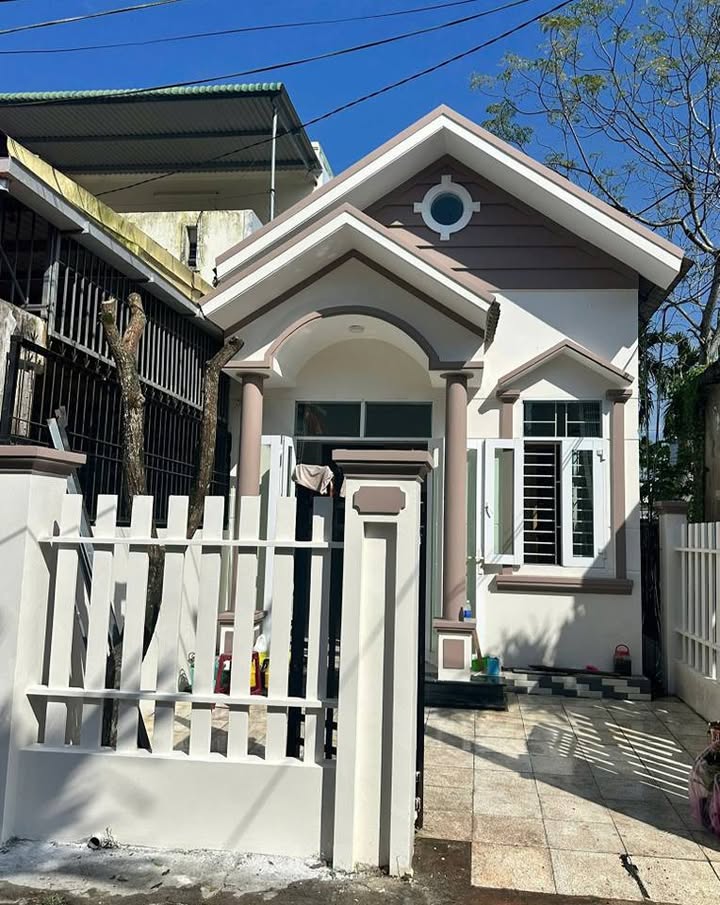 Nhà mái thái 426 Nguyễn Công Phương 120m² giá 1.9 tỷ - Thiết kế thoáng mát, ô tô vào tận nhà!