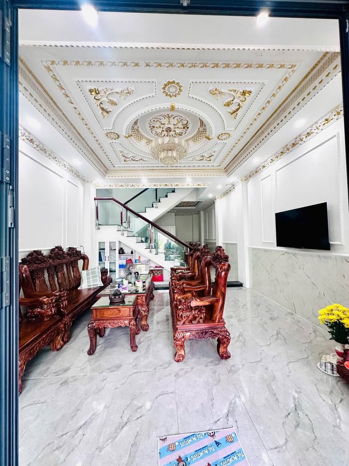 Nhà 1 trệt 2 lầu 75m² tại Khu Dân Cư Nam Long, Cần Thơ - An ninh, tiện ích đầy đủ!