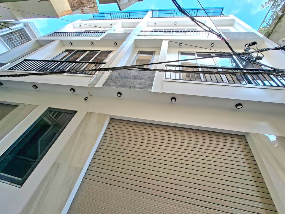 Nhà bán đường Nguyễn Cộng Hòa, Quận Tân Bình, 45m² giá 4 tỷ - Đường thông thoáng, gần trường học!