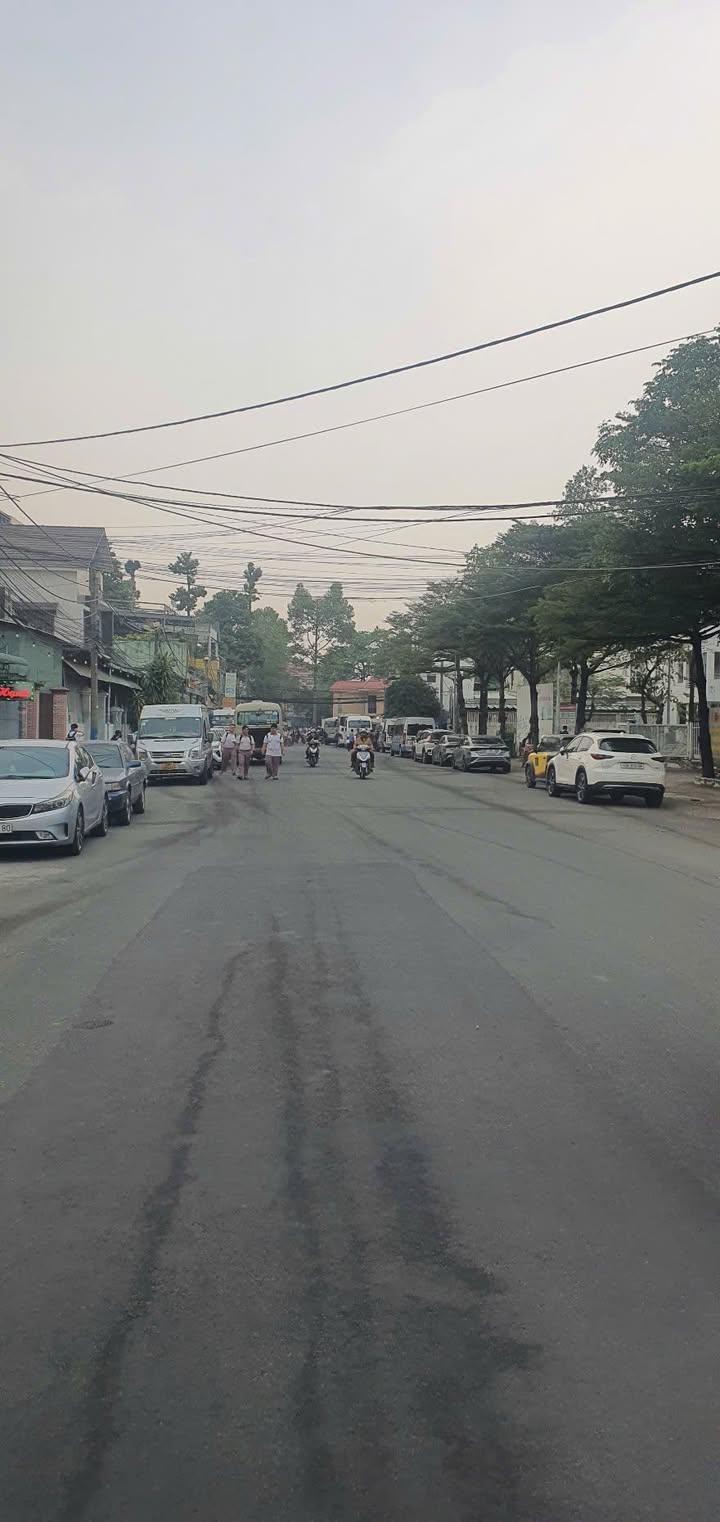 Nhà mặt tiền Lê Thoa, Biên Hòa 352m² giá 10.8 tỷ - Đầu tư sinh lời ngay!