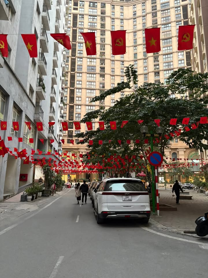 Chung cư 2 PN Lô góc tại Ô Chợ Dừa 98m² giá 5 tỷ - Chính chủ bán gấp trước Tết!