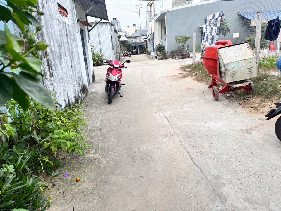 Đất kiệt ô tô tránh nhau đường Nguyễn Như Hạnh - 90m² chỉ 3 tỷ!