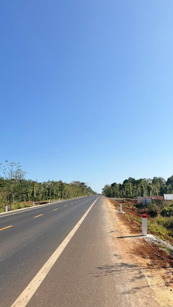 Đất nền 2,2 sào mặt tiền đường Tránh Đông, xã Ea Tiêu chỉ 1,76 tỷ - Cơ hội đầu tư sinh lời!