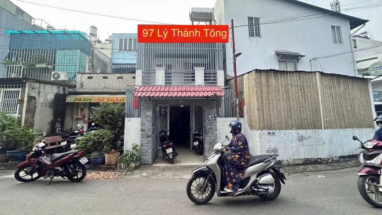 Bán Nhà Mặt Tiền Kinh Doanh 97 Lý Thánh Tông Quận Tân Phú 60m² giá 6.68 tỷ - Đường rộng, kinh doanh thuận lợi!