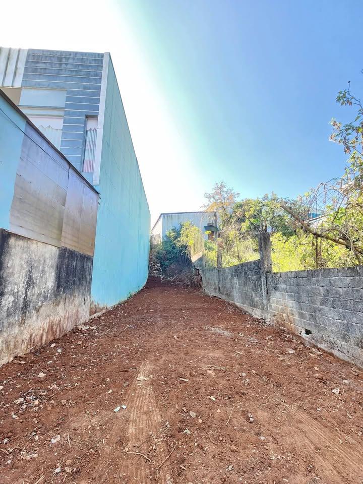 Đất hẻm 410/40 Lý Thái Tổ, Quận 10, 167m² chỉ 1.3 tỷ - Cơ hội đầu tư tuyệt vời!