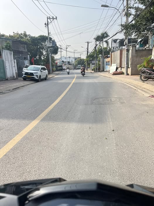 Nhà mặt tiền Nguyễn Thị Thử, Hóc Môn 204m² giá 7.2 tỷ - Kinh doanh thuận lợi!