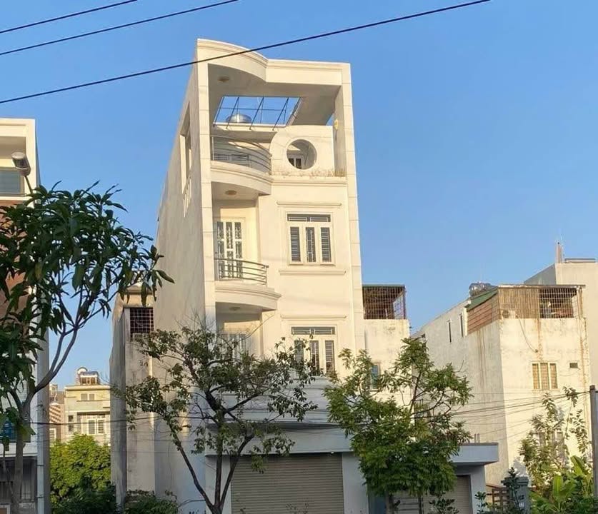 Nhà 4 tầng Đằng Hải, Hải An 79m² giá 9.99 tỷ - Tiện ích đầy đủ, sẵn sàng vào ở!