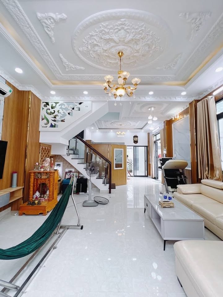 Biệt thự phố Petechim, Phú Xuân 80m² giá 9.2 tỷ - Chính chủ bán, nội thất đầy đủ!