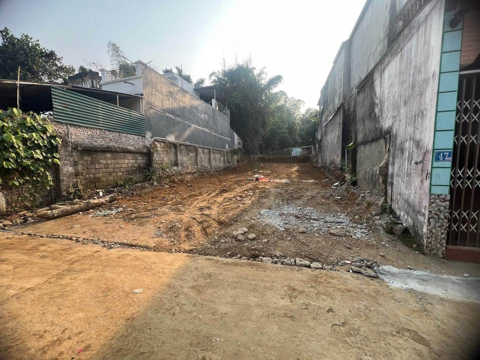 Đất thổ cư tại Thị trấn Lương Sơn 265m² giá 2 tỷ - Cơ hội đầu tư sinh lời!