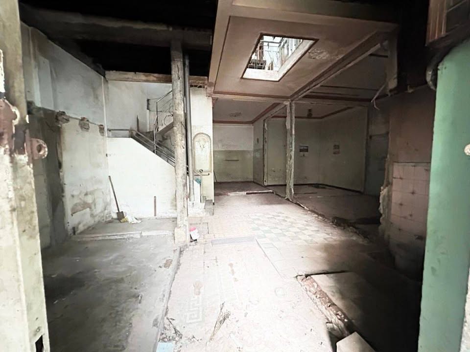 Nhà phố Hồ Thị Kỷ quận 10 85m² giá 12 tỷ - Tiện xây mới ngay chợ hoa!