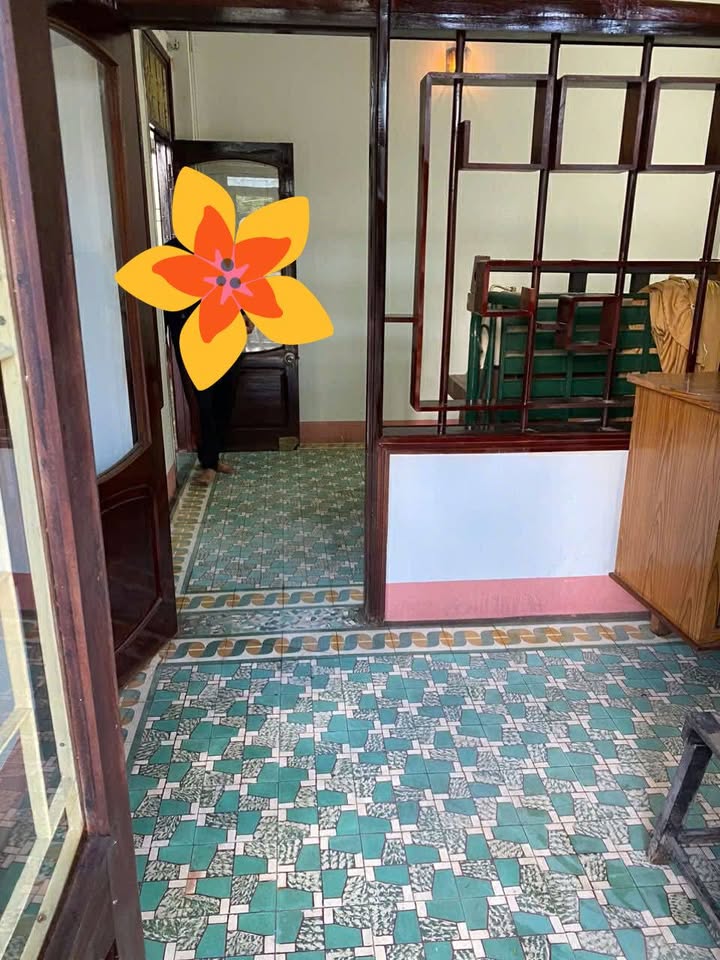 Nhà nguyên căn mặt tiền đường Trần Hưng Đạo, 2PN, 6 triệu/tháng - Kinh doanh thuận lợi!